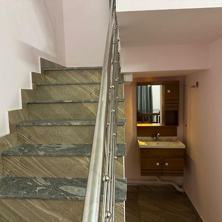 Epic Inn Villa Varkala With Kitchen Exterior photo